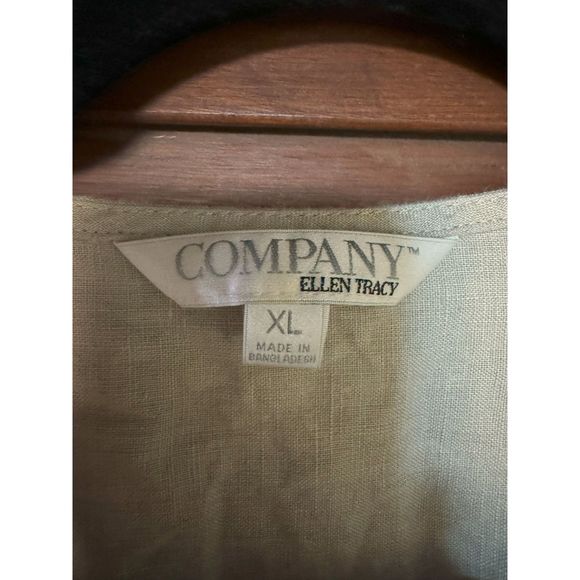 Ellen Tracy Tops - Ellen Tracy Linen Shirt